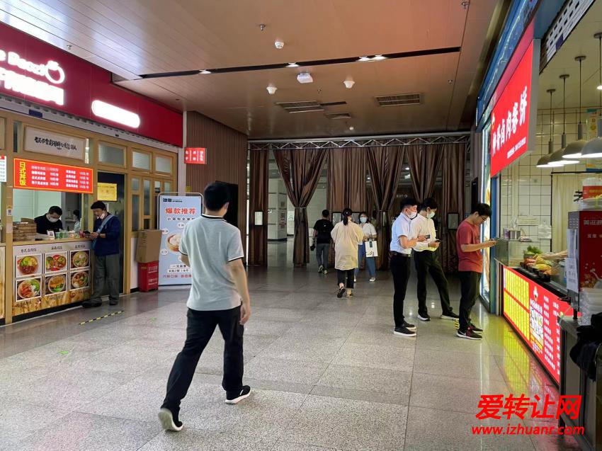 武汉商务区地铁出入口品牌包子店转让